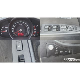 496443