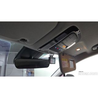 661979
