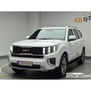590696