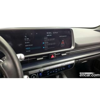 911706