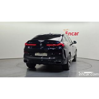 589825