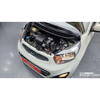 477557