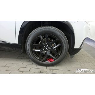 749438