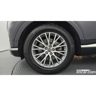 695977