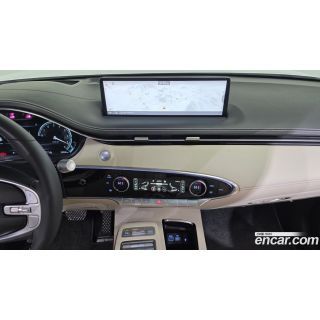 576744