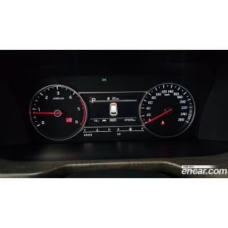 631758