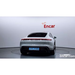 924320