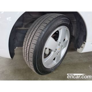 672723