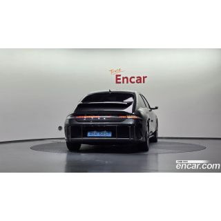 923304