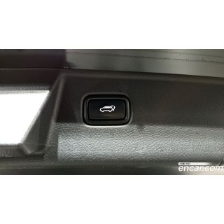 431022