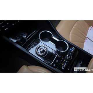 725649