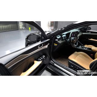 807611