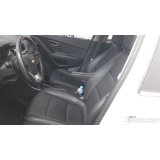 944882