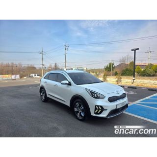 963277