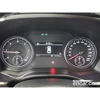 586977