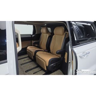 923424