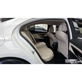 993004