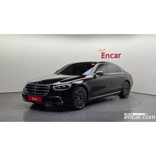 463358