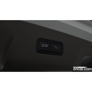 899083