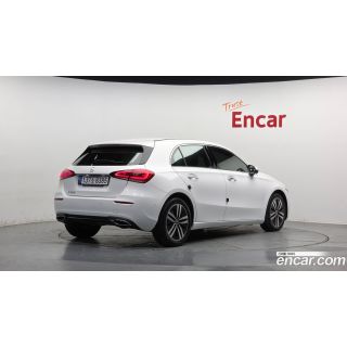 944798
