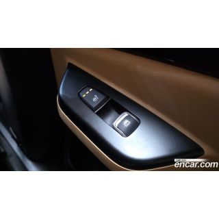 942567