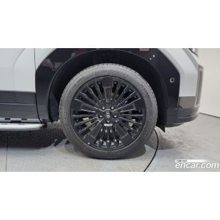 739881
