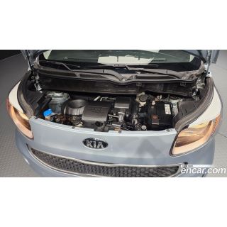596337