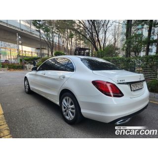 713281