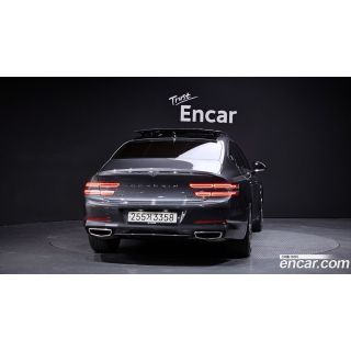 824618