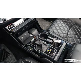 370808