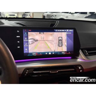 412225