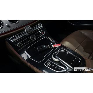 252213