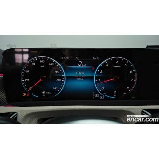 781033