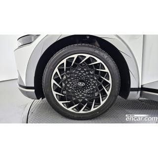 268740