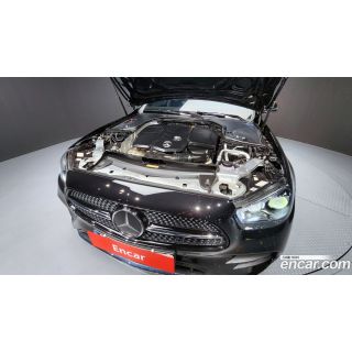 403736