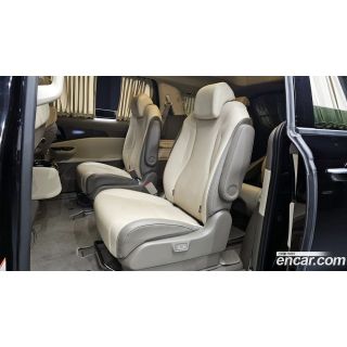 377928