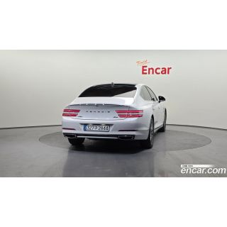 906860