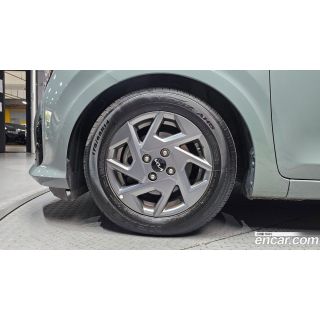 623050