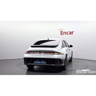 976137