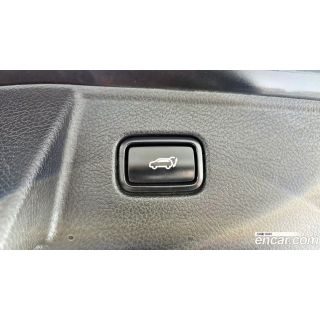 667323