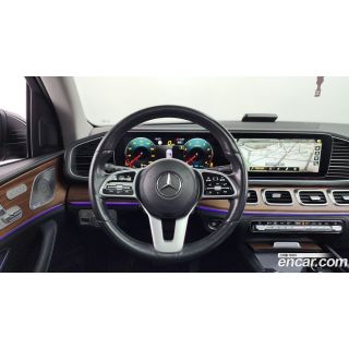 256953