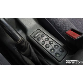 584700