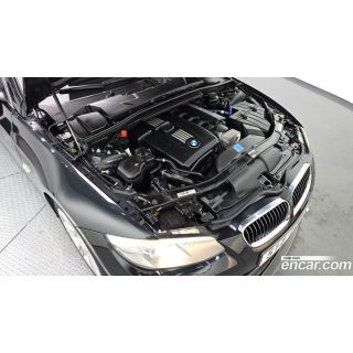 463816
