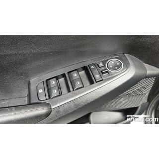 893735