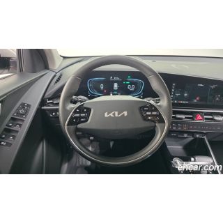 984403
