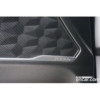 55911