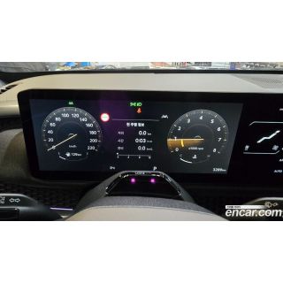 700918