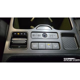 607499