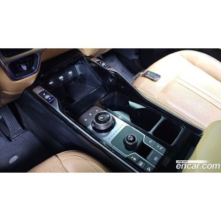 577823