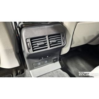 633684